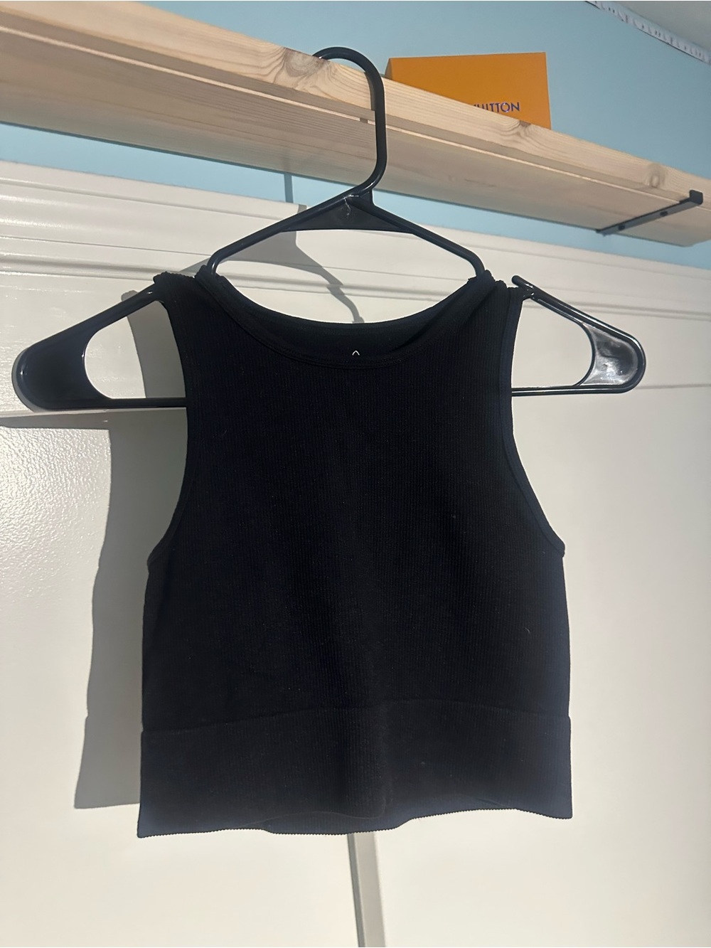 Aura Black Ribbed Cropped Tank